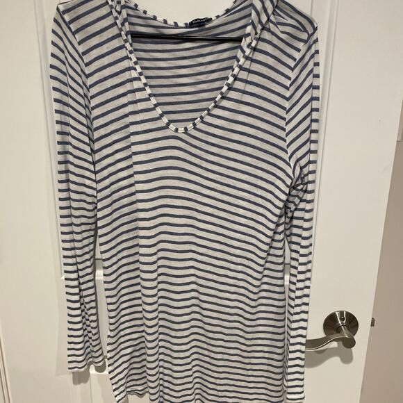 Splendid blue and white all day hoodie coverup light sweater large - Picture 3 of 7